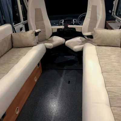 Photo of project „Hymer B584 New half leather upholstery“ #1
