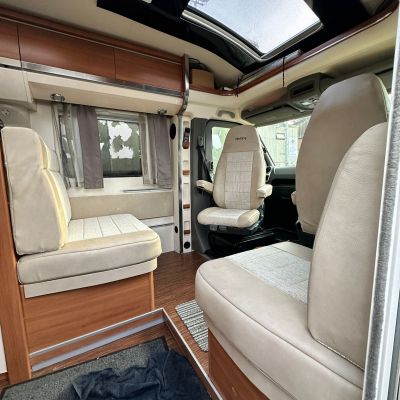 Photo of project „Hobby Van 60GF Premium Upholstery“ #2