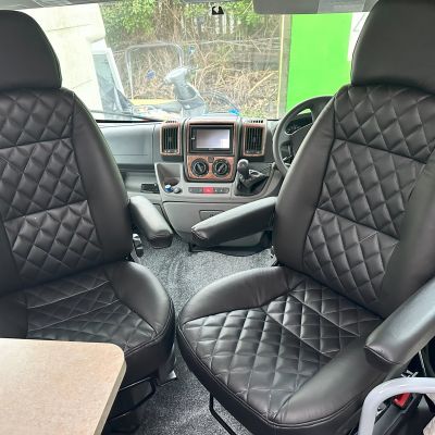 Photo of project „Chausson Leather Upholstery“ #1