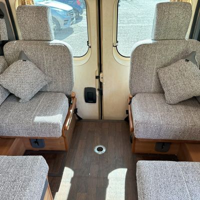 Photo of project „Fifer Fabric Upholstery“ #1