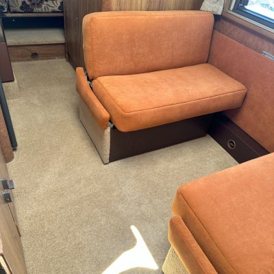 Photo of project „Hymer Classic Plush Fabric Upholstery“ #2