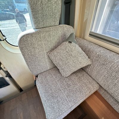 Photo of project „Fifer Fabric Upholstery“ #4