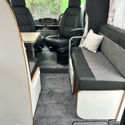 Photo of project „Chausson Leather Upholstery“ #5