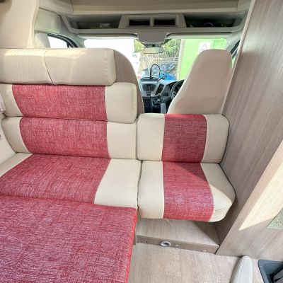 Photo of project „Chausson Half Vinyl Upholstery“ #7