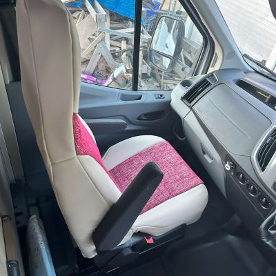 Photo of project „Chausson Half Vinyl Upholstery“ #8