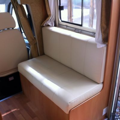 Photo of project „Peugeot Boxer cream leather upholstery“ #4