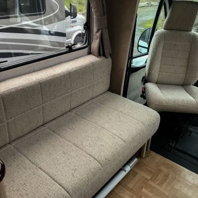 Photo of project „Peugeot Boxer new fabric upholstery van“ #3