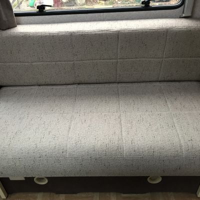 Photo of project „Peugeot Boxer new fabric upholstery van“ #6