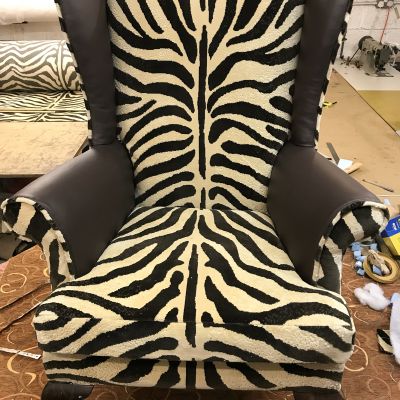 Photo of project „Armchair re upholstery zebra“ #1