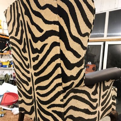Photo of project „Armchair re upholstery zebra“ #2