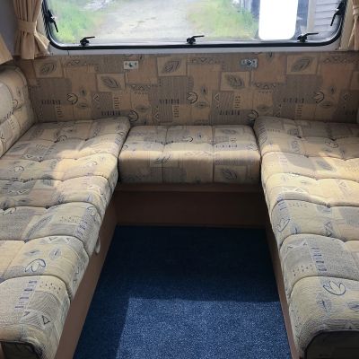 Photo of project „Compass Suntor 200 upholstery for lounge“ #3