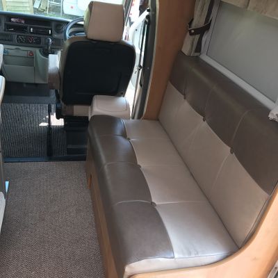 Photo of project „Ducato leather upholstery“ #2