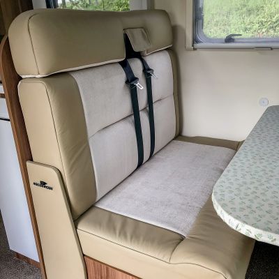 Photo of project „Fiat Ducato Rollerteam 740 half leather upholstery“ #3