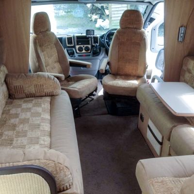Photo of project „Hymer half suede upholstery“ #1