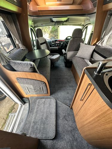 Preview for Auto-Trail Savannah